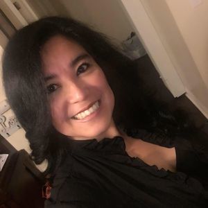 Meet your Posher, Angela